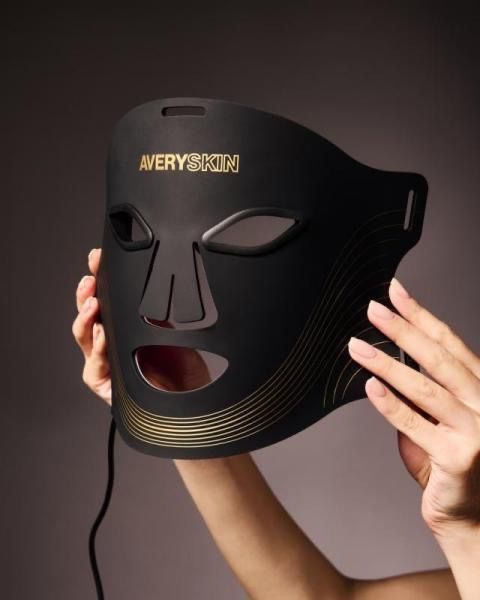 Contour Light Therapy Mask AVERYSKIN